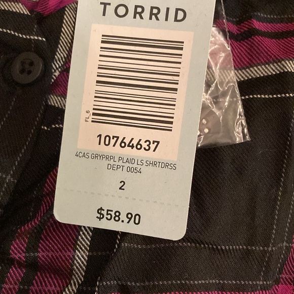 PLUS Torrid 90s-inspired plaid challis dress ✨ black + purple ✨ sizes 1 + 2 - Picture 6 of 8